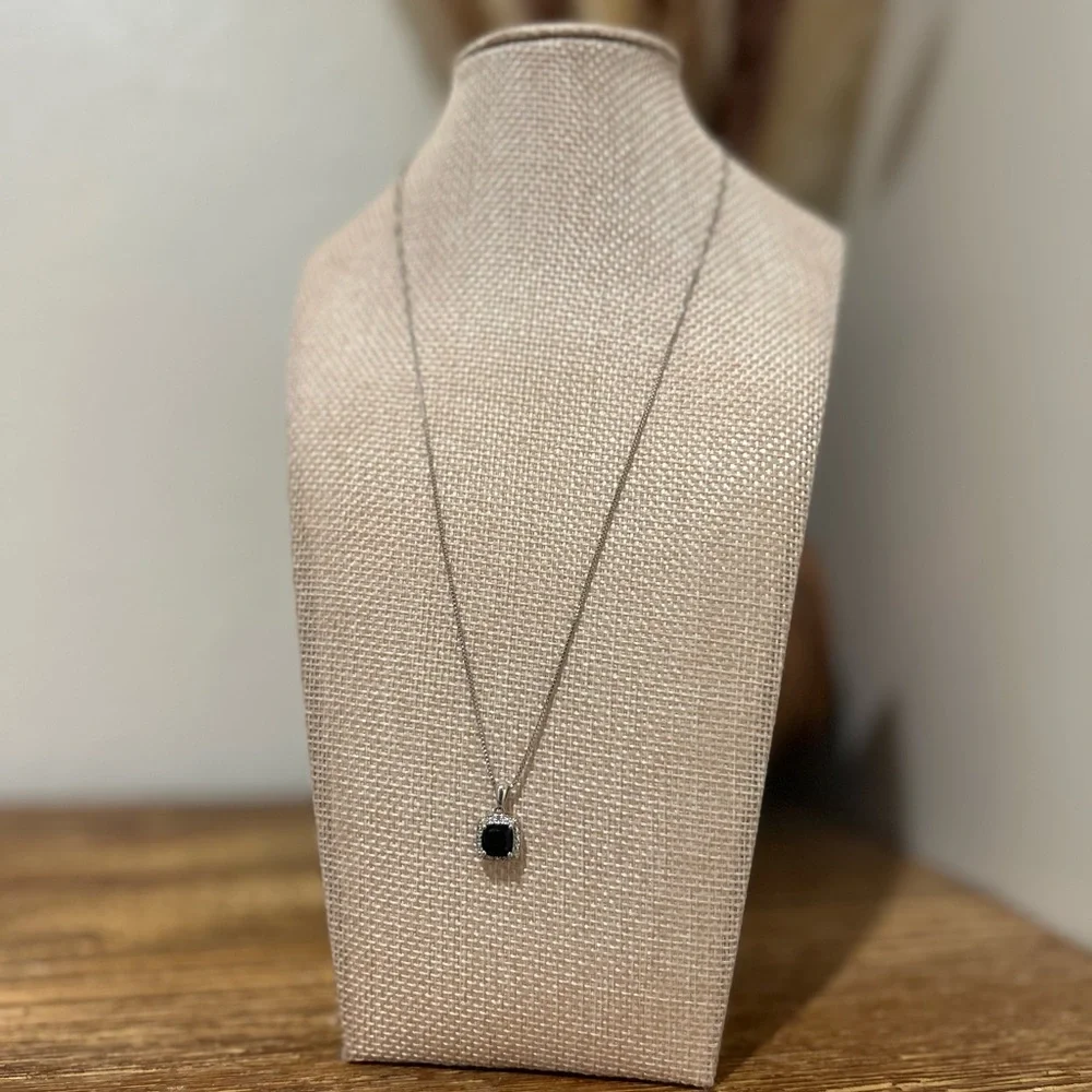 925 Sterling Silver Black Onyx Pendant Necklace